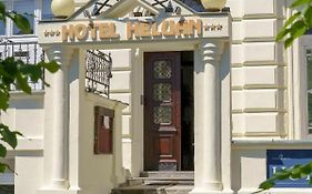 Hotel Heluan
