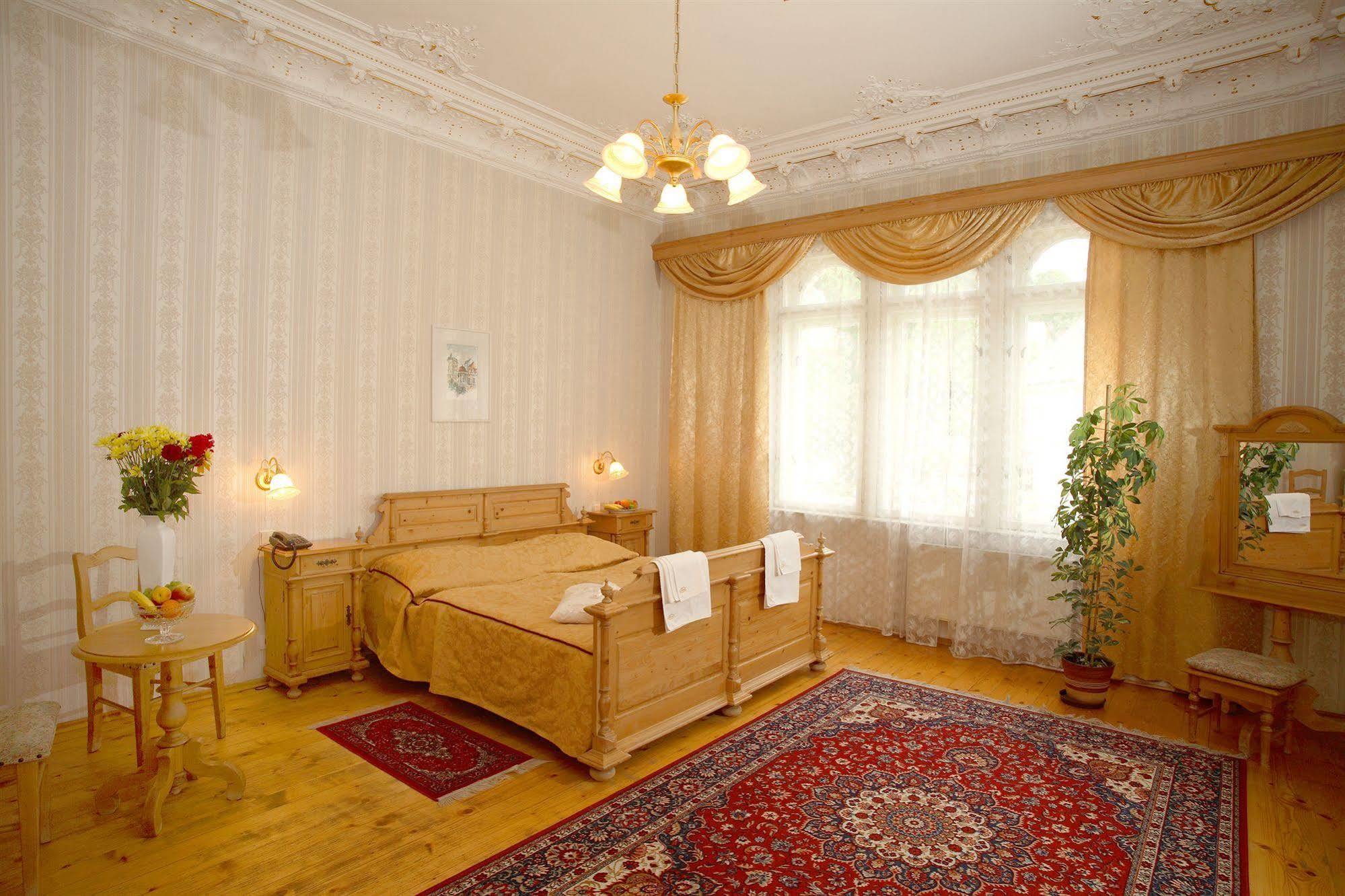 Hotel Heluan Karlovy Vary Exterior photo